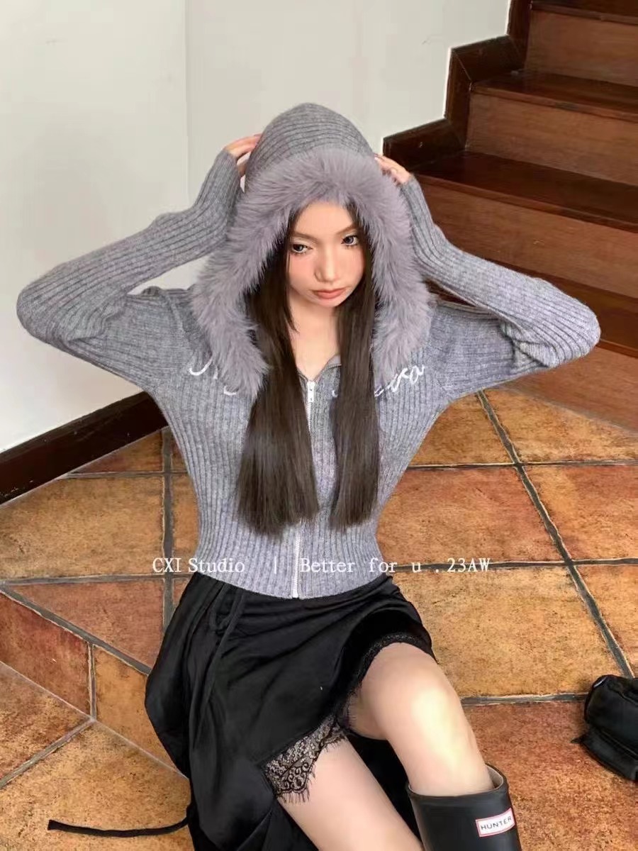 2023 new autumn and winter hot girl style slim short pit knitted cardigan hooded sweater zipper short jacket