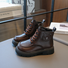 批发儿童马丁靴<b class='q'>秋</b>冬加绒女童靴子2023新款童鞋男童软底短靴英伦风棉靴