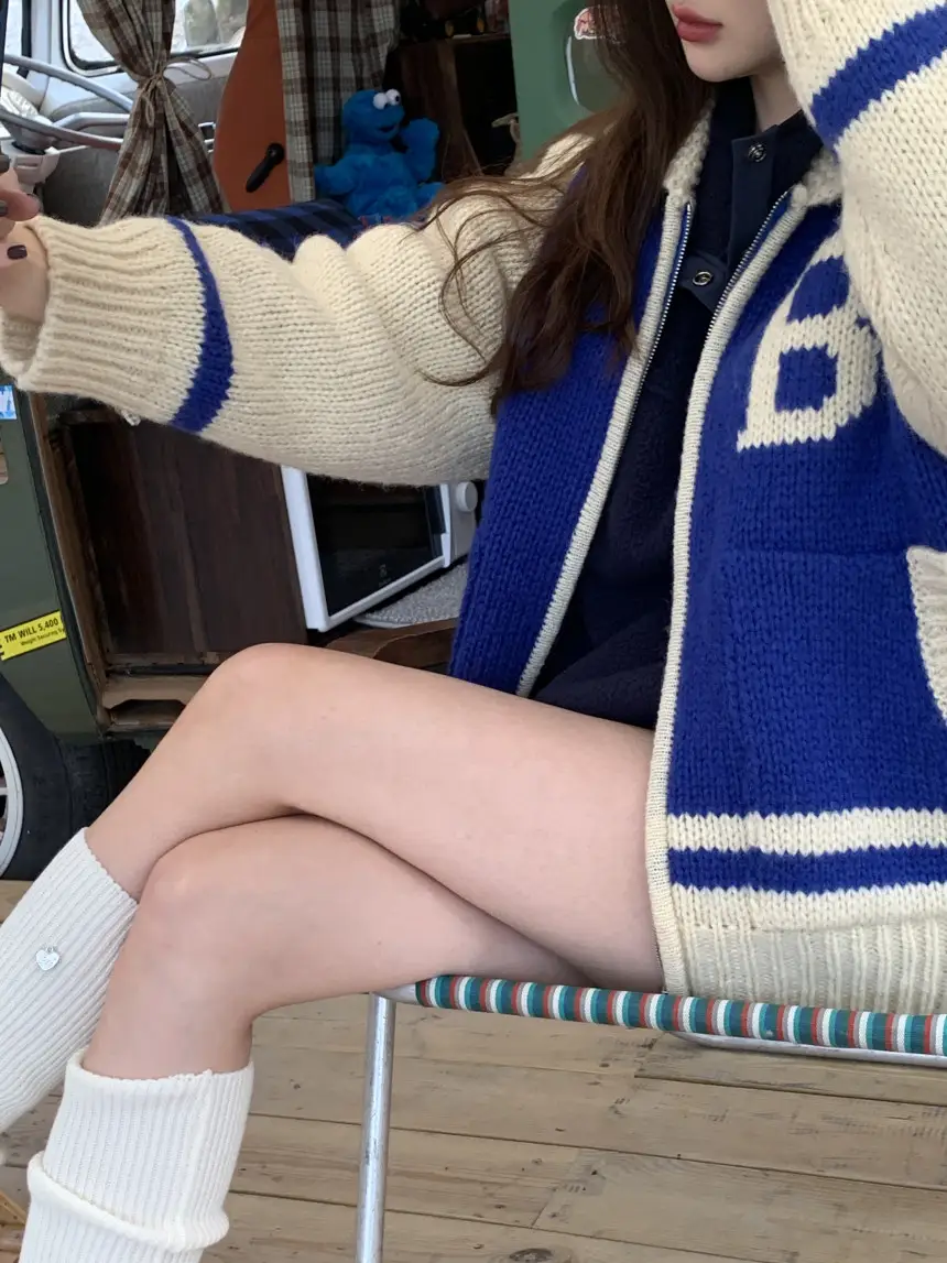 여성용 카라 라운드 넥 니트 가디건 상세 이미지 13