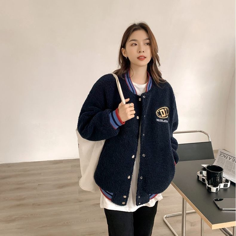  autumn and winter new retro lamb wool jacket, lamb velvet thickened and warm Korean style casual baseball uniform jacket trend