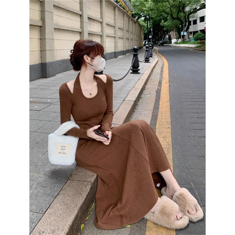 DeRong Korean style slim long-sleeved halterneck dress design long skirt women's autumn bottoming skirt