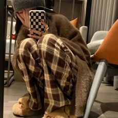 复古休闲格子裤女秋冬新款加绒宽松百搭高腰直筒咖色阔腿拖地长裤