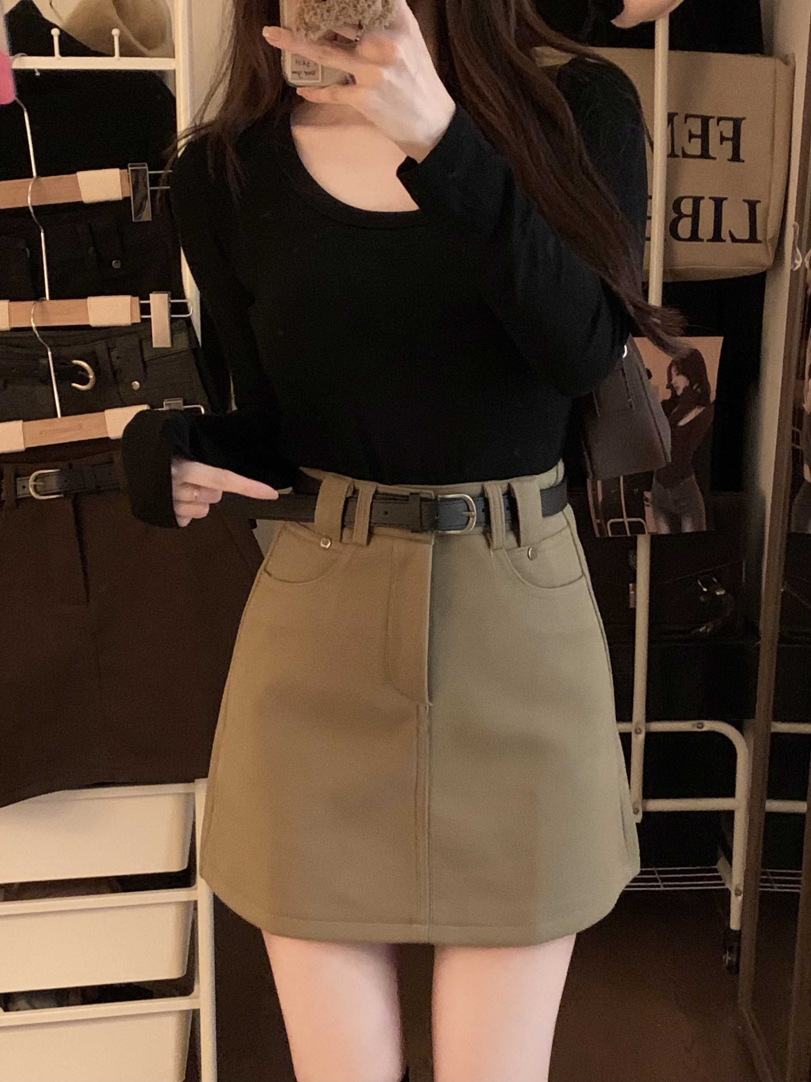 Actual shot~Autumn and winter Korean version retro versatile slimming anti-exposure woolen skirt A-line skirt