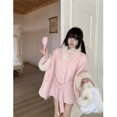 批发<b class='q'>实拍</b> 小狐狸 秋冬宽松系带呢子外套短款毛领粉色斗篷