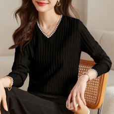 批发实拍~春季长袖<b class='q'>t</b><b class='q'>恤</b>女打底衫2026新款洋气减龄宽松上衣v领针织衫
