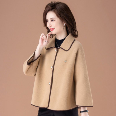 批发妈妈秋装洋气外套短款贵夫人<b class='q'>时尚</b>上衣中老年女减龄秋冬小个子毛呢