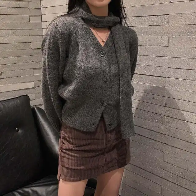 복고 V넥 긴팔 니트 코트 상세 이미지 15