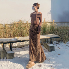 批发实拍扎染丝绒半身裙女2025秋冬季新款垂坠感鱼尾裙高腰<b class='q'>显瘦</b>包臀裙