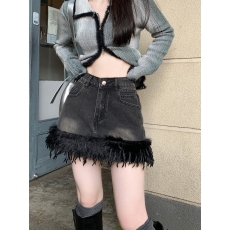 批发实拍实价#新款高腰<b class='q'>牛仔</b>半身裙女设计感防走光a字毛毛包臀短裙子