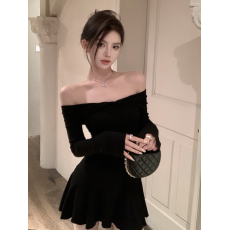 批发实拍实价 交叉<b class='q'>蝴蝶结</b>一字领小礼服<b class='q'>连衣裙</b>