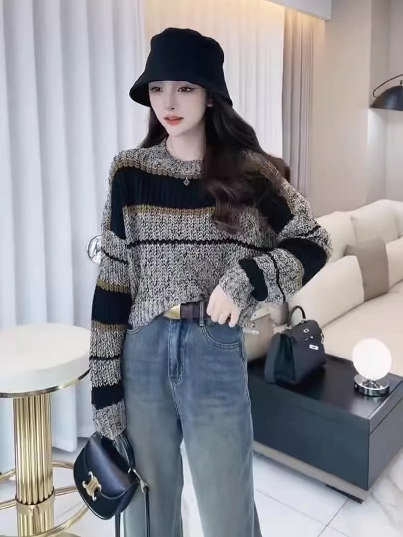 가을 겨울 새로운 한국 스타일 레트로 부드러운 찹쌀 느긋한 바람 배색 스트라이프 스웨터 캐주얼 니트 스웨터 맨위 여성