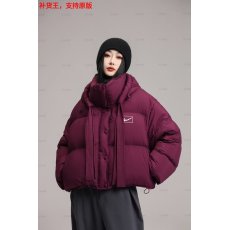 批发冬季新款式羽绒服高端品 装饰连帽漂亮<b class='q'>中长款</b>保暧防寒轻薄