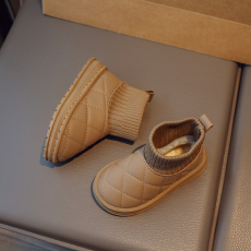 批发儿童雪地靴男女童靴<b class='q'>秋</b>冬季二棉靴加绒加厚短靴中大童棉鞋