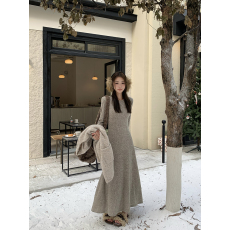 批发实拍 三标齐 慵懒风简约百搭收腰显瘦A字裙冬季打底<b class='q'>连衣裙</b>