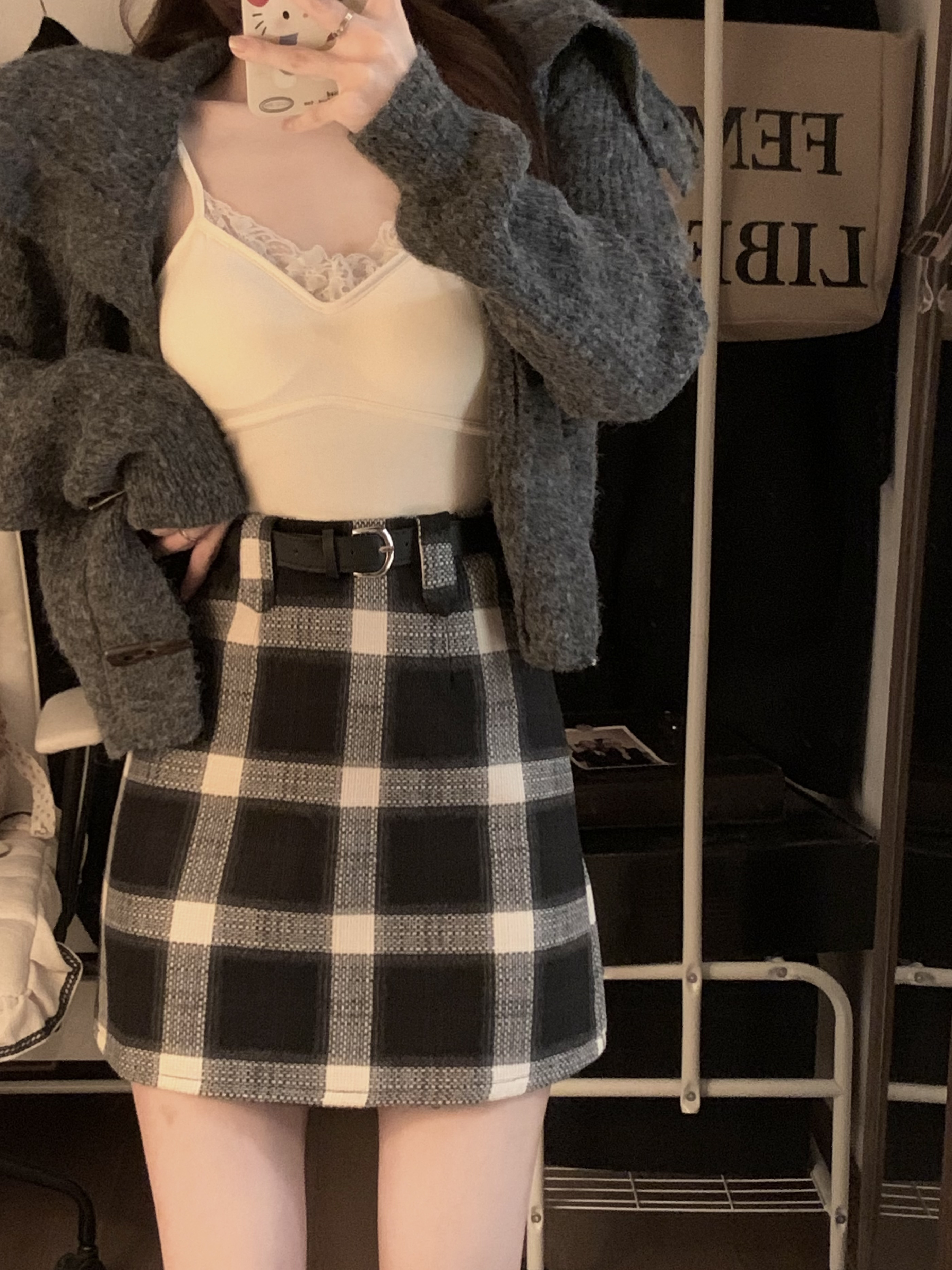 Actual shot ~ Retro plaid woolen A-line skirt, large lapel, horn button sweater, coat, sweater, cardigan