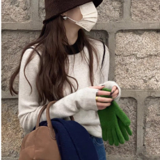 批发圆领内搭打底衫女2026年春季羊绒衫修身毛衣针织衫长袖上衣