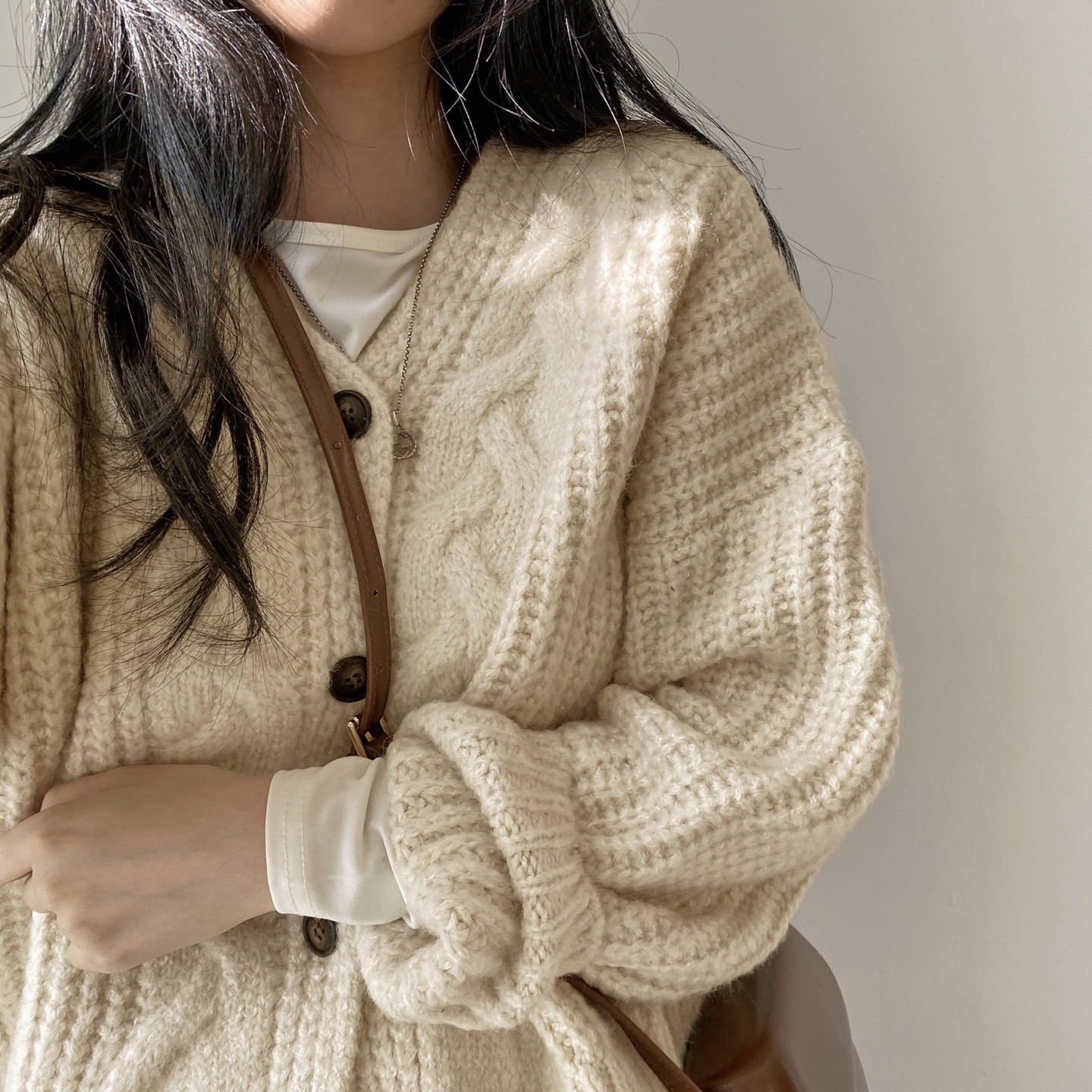 Autumn simple lazy style V-neck puff sleeves hemp pattern loose knitted cardigan sweater jacket for women