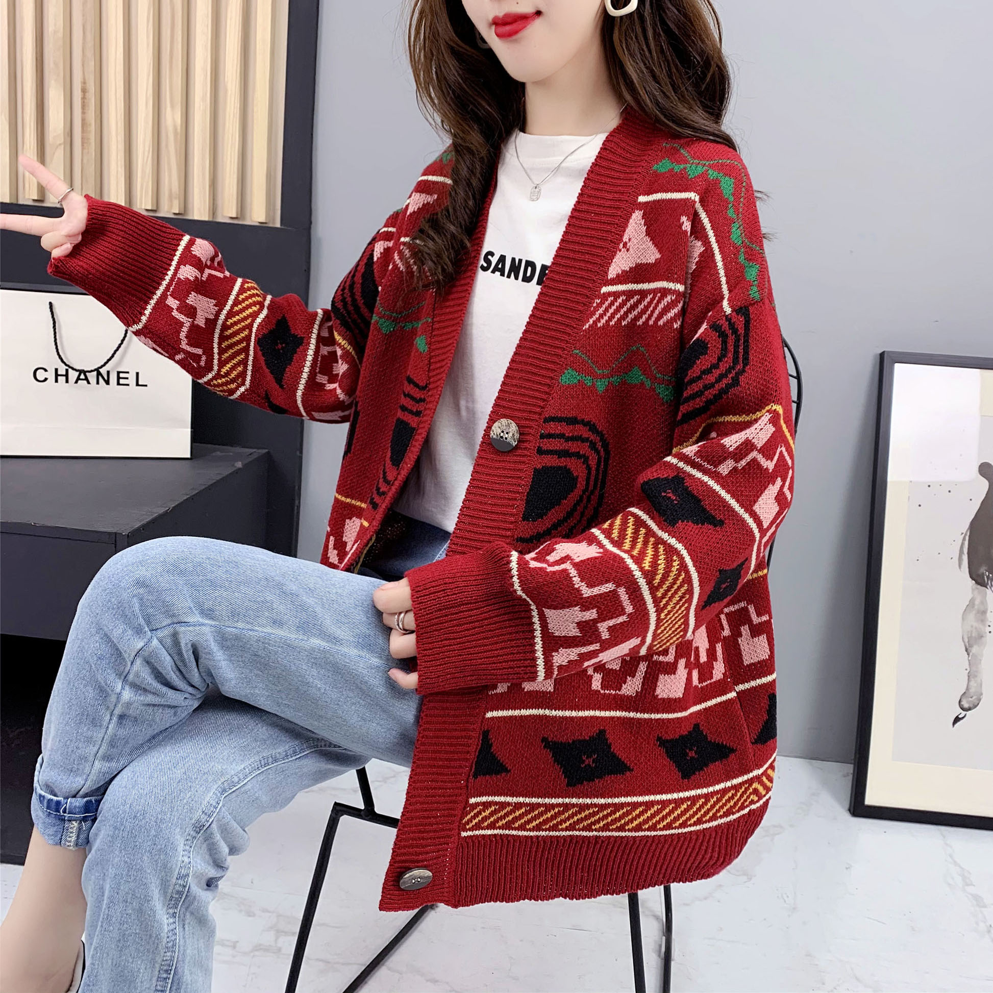 Retro jacquard knitted cardigan women's spring new style lazy sweater jacket spring and autumn loose outer wear trend