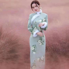 批发新中式冬季加绒加厚改良旗袍2023新款款冬款中长款长袖过年小袄