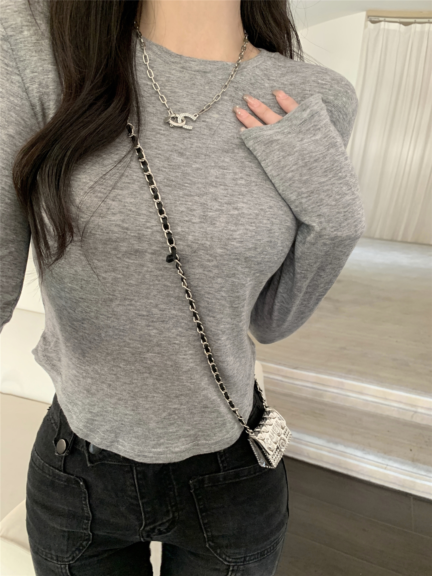 Actual shot~Autumn and winter new design niche round neck long sleeves + knitted tube top two-piece set