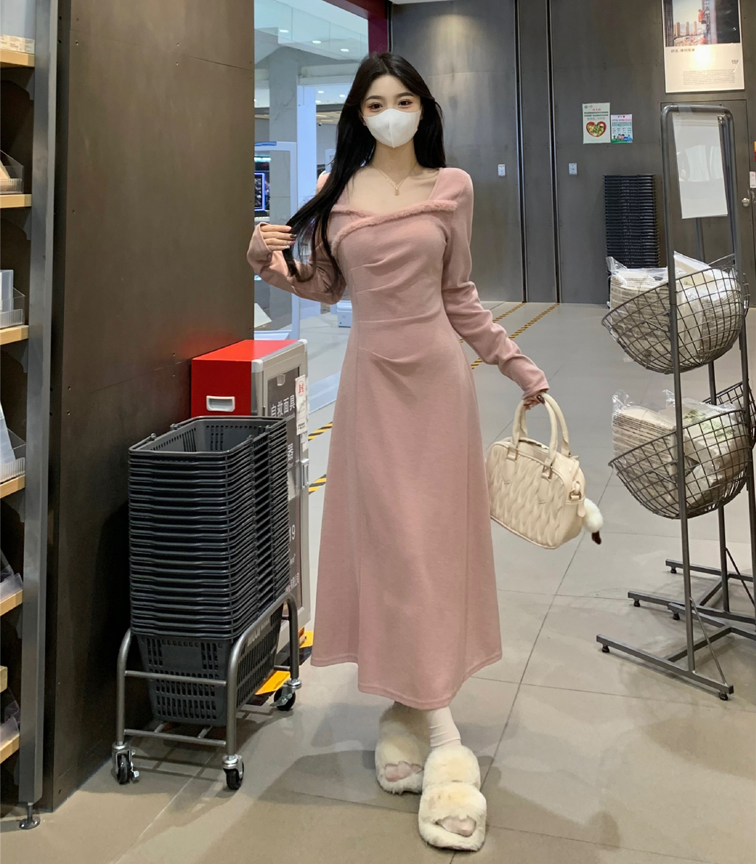 PF27471#大码女装胖mm粉黛雾凇毛领修身显瘦收腰针织气质连衣裙女裝貨源服裝批發