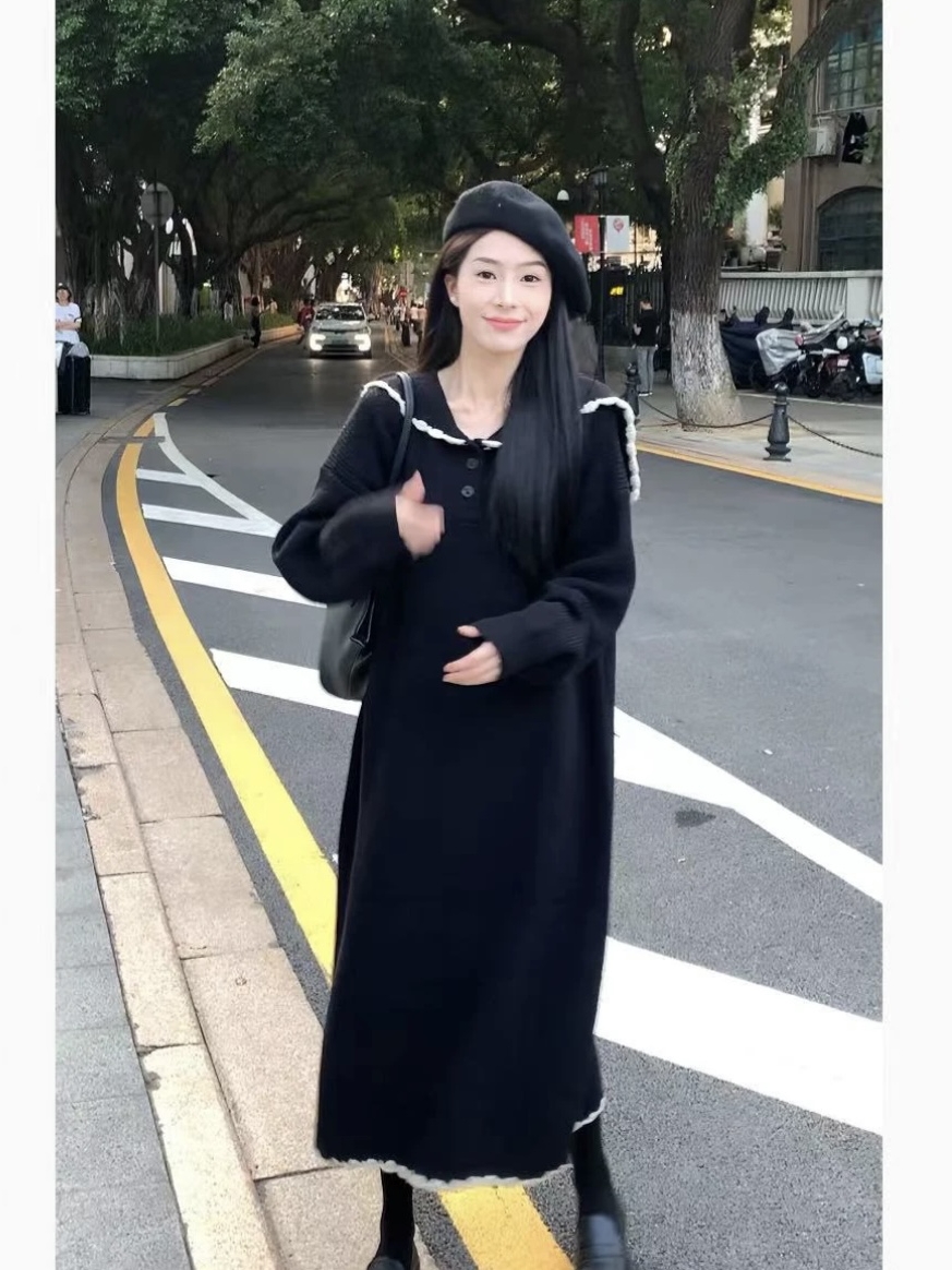 빅 사이즈 흔들어서 톤 2026 가을 겨울 패션 스웨터 드레스 레이스 니트 드레스 한국 스타일 루즈핏 슬림해 보이는 무릎 아래 롱 스커트