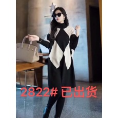 批发已出货670-700克重秋冬洋气菱格设计<b class='q'>高档</b>外穿气质毛衣上衣 <b class='q'>连衣裙</b>