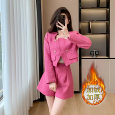 批发小香风时尚气质名媛高级感2025法式高端长袖小个子<b class='q'>短裤</b>两件套