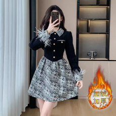 批发高端时尚气质甜美女神范单排扣小香风2025潮流百搭收腰显瘦<b class='q'>连衣裙</b>