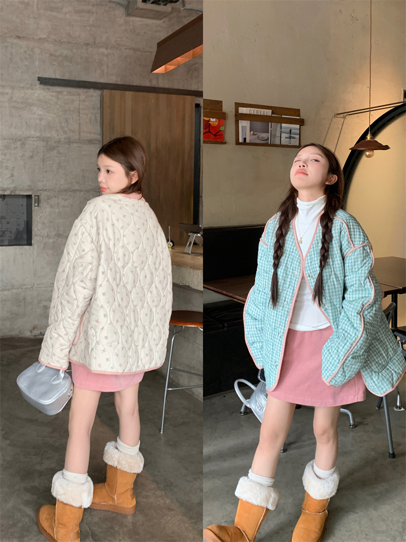 Actual shot ~ Retro small fresh floral reversible spliced ​​cotton coat winter Korean style plaid cotton coat