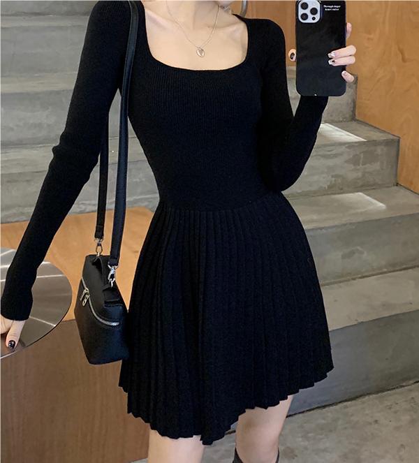 LELART French temperament minimalist style square neck knitted dress autumn new slim waist slimming inner skirt