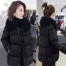 批发黑色大毛领外套面包服中长款加厚羽绒服女装冬季新款2025<b class='q'>欧洲</b>站潮