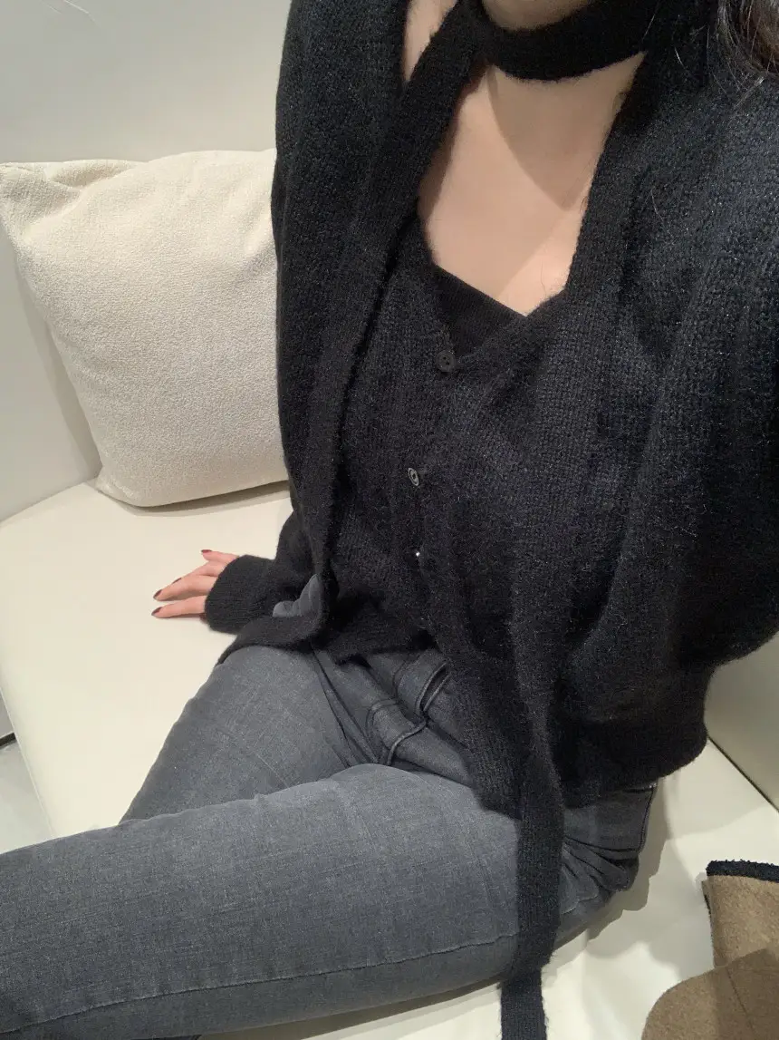 프렌치 스타일 단추 니트 조끼 상세 이미지 5