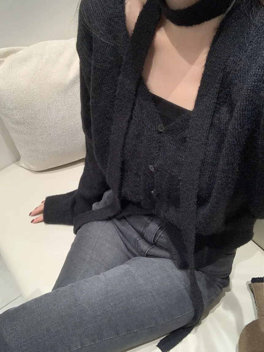 프렌치 스타일 단추 니트 조끼 상세 이미지 11