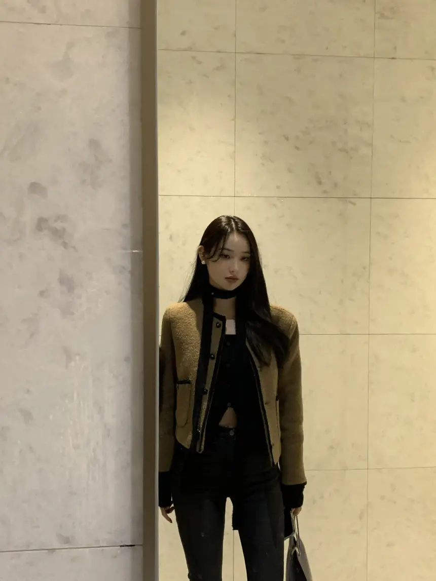 프렌치 스타일 단추 니트 조끼 상세 이미지 18