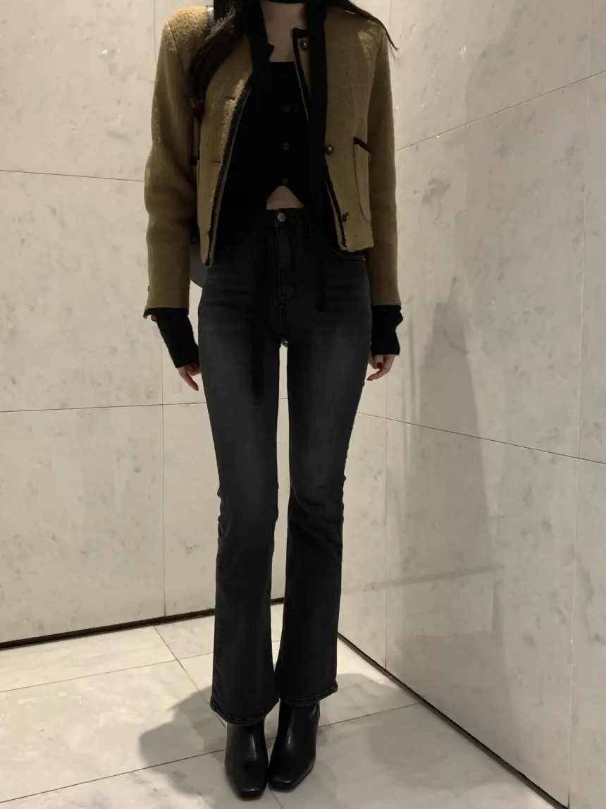 프렌치 스타일 단추 니트 조끼 상세 이미지 23
