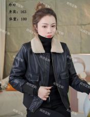 秋冬季新款皮夹克外套冬季短款高级皮衣加厚时尚百搭皮夹克机车服