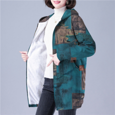 批发加绒轻薄大码印花<b class='q'>风衣</b>外穿秋冬季上档次休闲宽松连帽保暖外套女潮