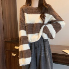 批发加厚短款条纹马海毛毛衣女秋冬复古宽松外穿慵懒风套头圆领针织衫