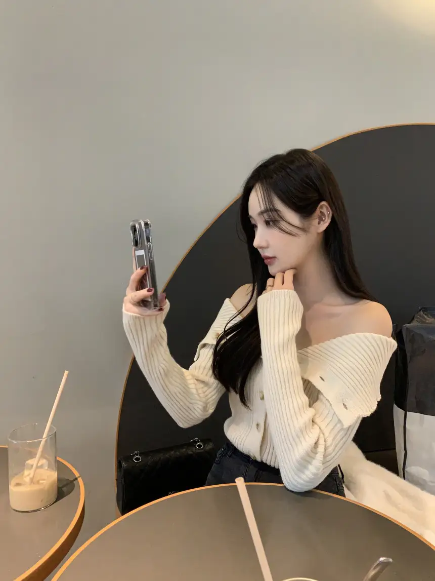 한국 스타일 루즈핏 단추 니트 셔츠 상세 이미지 10