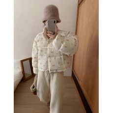批发立领韩系碎花短款羽绒服女2025<b class='q'>冬</b>季新款白鸭绒面包服外套
