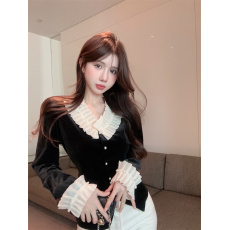 批发法式V领拼木耳边衬衫女秋冬<b class='q'>长袖</b>黑色<b class='q'>开衫</b>金丝绒上衣实拍实价