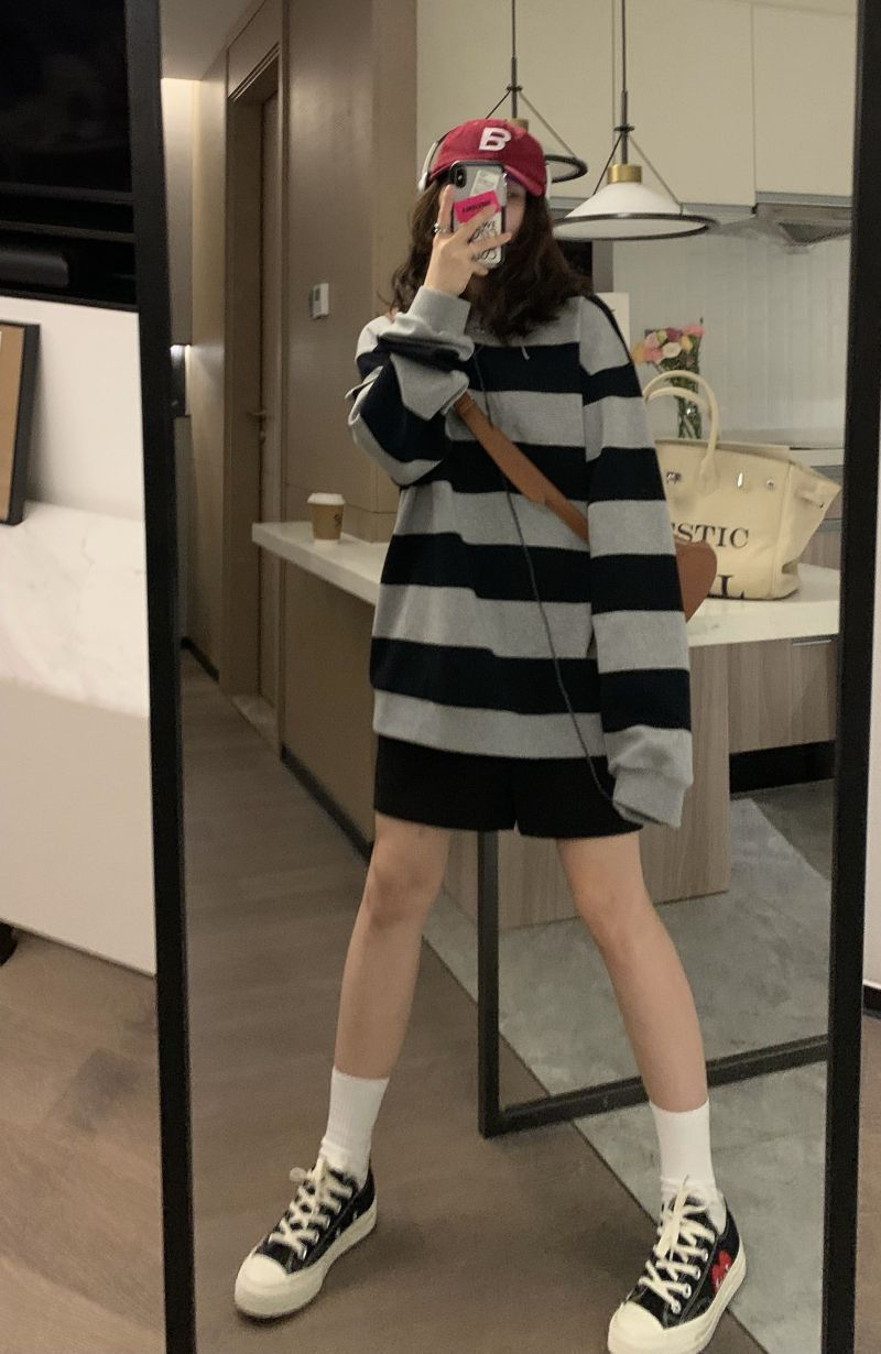한국 대외 무역 한국 스타일 물고기 규모 얇은 스타일 레트로 스트라이프 후드티 여성 가을 의상 ins 루즈핏 긴팔 라운드 넥