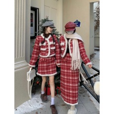 批发实拍  圣诞节过年套装女秋冬加厚小香风格子外套＋半身裙<b class='q'>短</b>裙