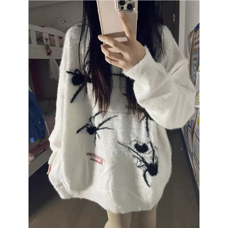 College style sweet and cool spider round neck pullover sweater for junior high school students autumn and winter new loose and versatile sweater top