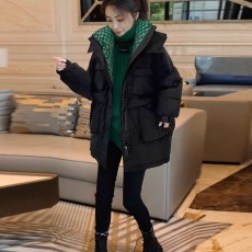 批发<b class='q'>时尚</b>大码棉服女小众设计感连帽加厚棉衣2026年冬季装新款棉袄外套