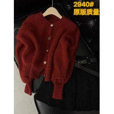 批发复古酒红色高级感毛衣女超好看短款小香风浣熊绒开<b class='q'>衫</b>