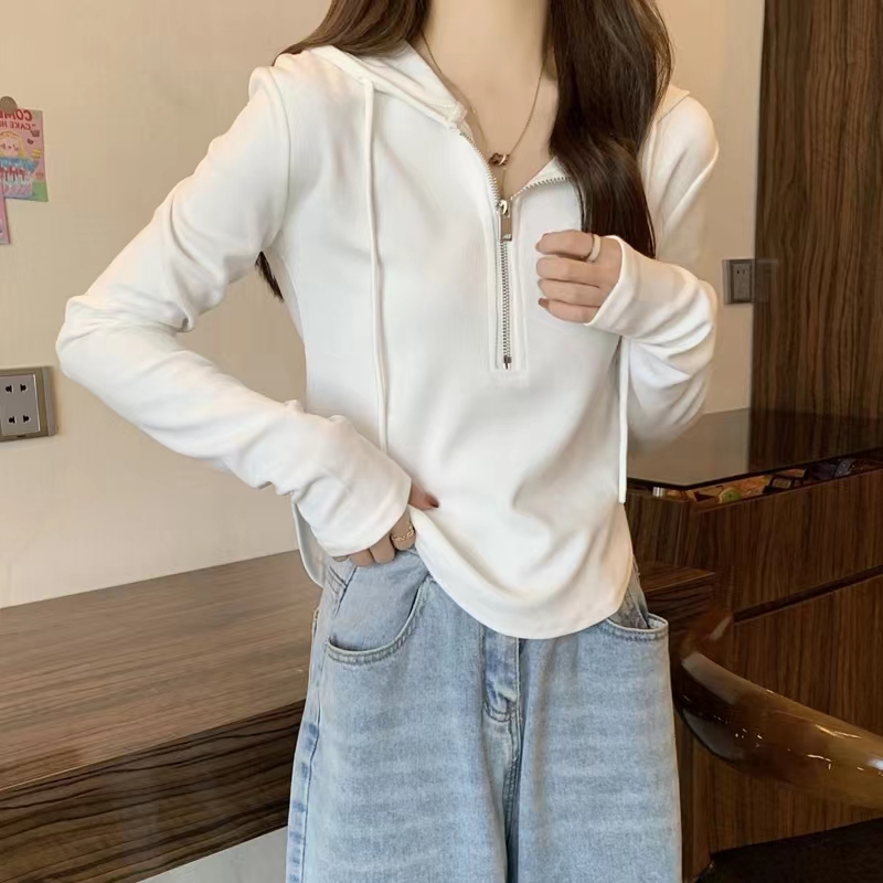 3 colors Autumn and winter design niche hooded long-sleeved T-shirt slim bottoming shirt pure desire short inner top for women