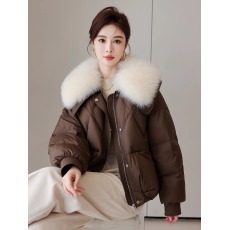 批发2025年新款白鹅绒羽绒服女短款小个子狐狸毛皮草<b class='q'>甜美</b>冬季爆款外套