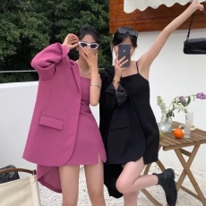 批发尺寸已更新 气质西装宽松外套+<b class='q'>通勤</b>内搭吊带基础连衣裙